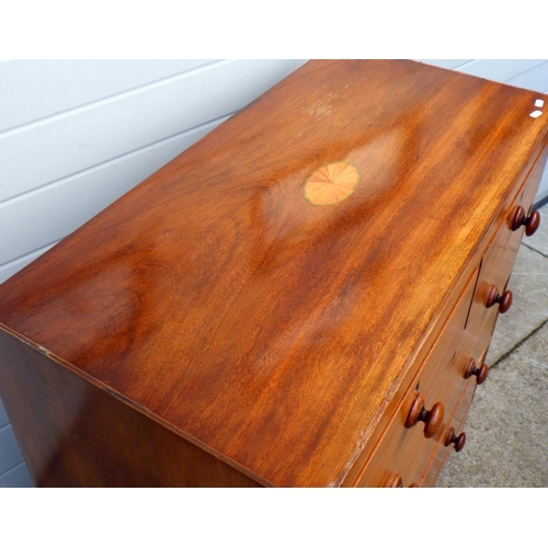 755 - A mahogany chest of drawers, veneer damage, 91cm wide