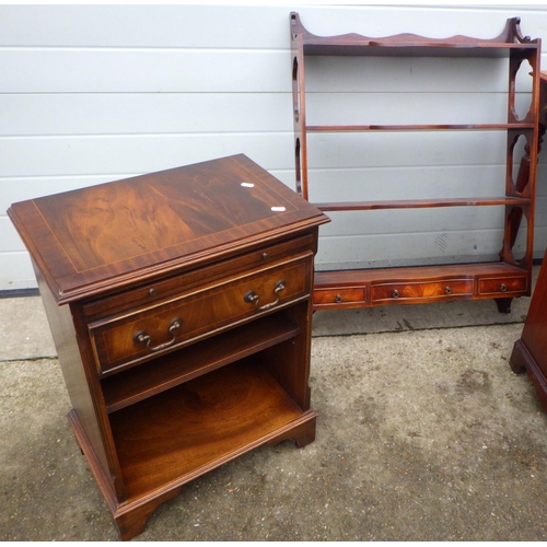 813 - A set of reproduction mahogany hanging shelves, t.v stand, Victorian Pembroke table, leaf loose and ... 