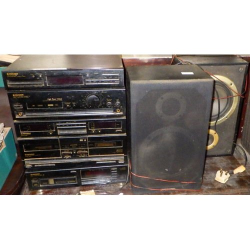 857 - A Pioneer stereo