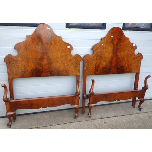 772 - A pair of burr walnut single bed frames, 102cm wide