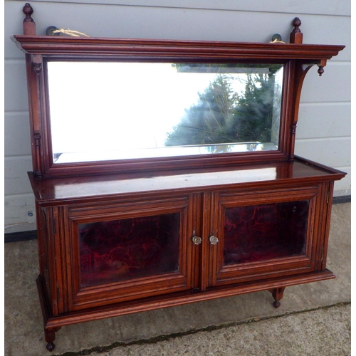 863 - A late Victorian walnut hanging cabinet