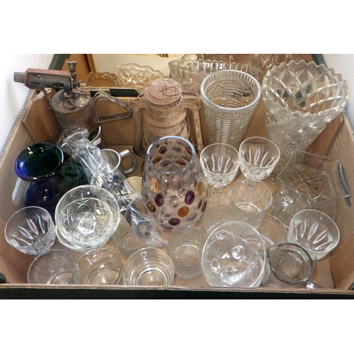 17 - Two boxes of misc collectables to include glass ware etc (2)