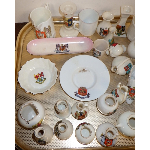 70 - A qty of various crested china