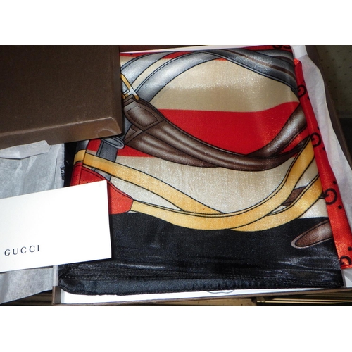 96 - A Gucci boxed scarf