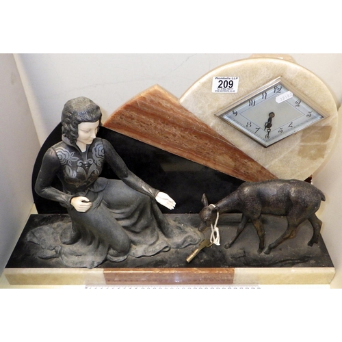 209 - An Art Deco marble & onyx mantle clock 56 x 35 cm AF