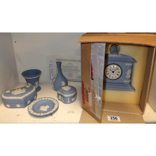 256 - A Boxed Wedgwood Jasper ware clock together with 5 pieces of Wedgwood Jasper ware (6)