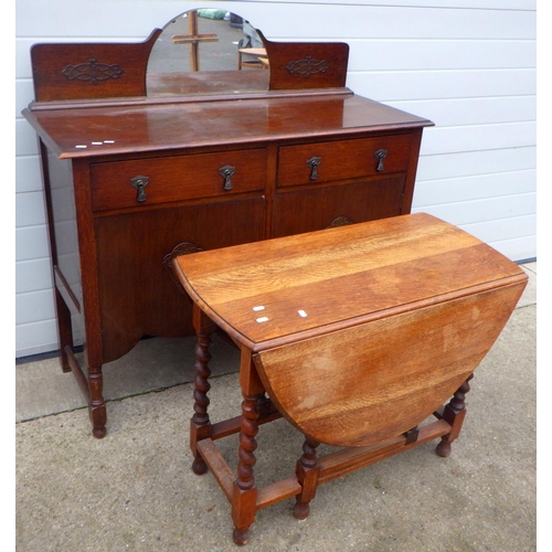 629 - A 1930's barleytwist oak gateleg table together with a 1930's sideboard with low mirrored back, 123c... 