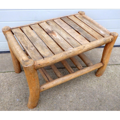 667 - A rustic coffee table/t.v stand 85cm wide