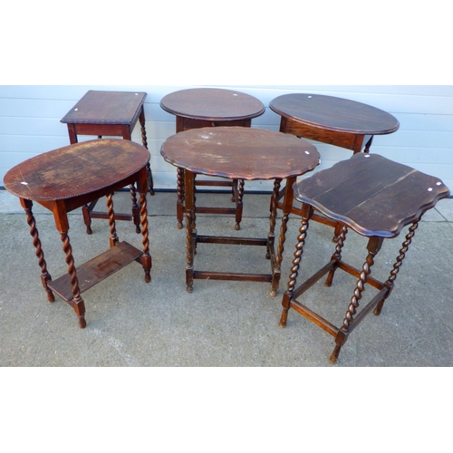 683 - Six barleytwist oak occasional tables (a/f)