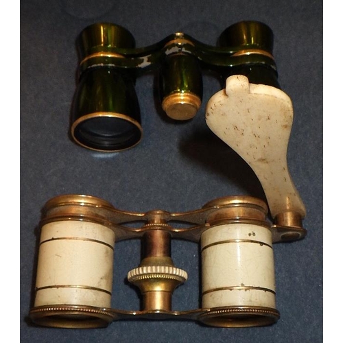 163 - A pair of French opera / theatre binoculars together with further binoculars AF (7)