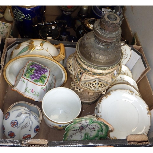 179 - A large qty of misc ceramics to inc plates, tea pots etc, most af (4)