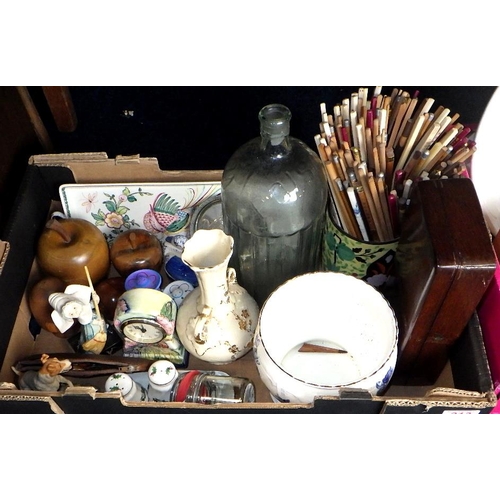 213 - A qty of misc ceramics & collectables to inc sewing box, Aynsley planter, trunk, bagatelle etc