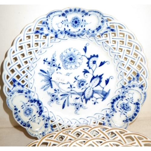 246 - A pair of early 20thc Meissen blue & white circular ribbon plates together with three further ribbon... 