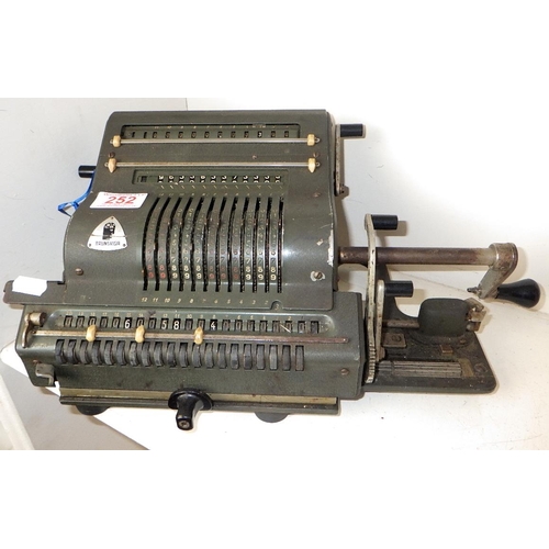 252 - A Brunsviga adding machine