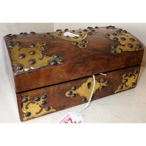 255 - A Victorian walnut brass mounted jewellery box 21cm wide