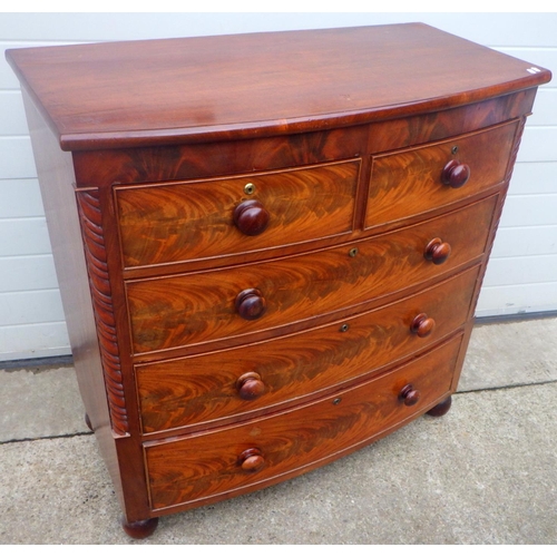 824 - A Victorian mahogany bowfronted chest of drawers, on later feet, 105cm wide
