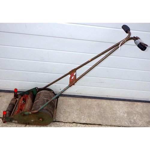 836 - A Webb Whippet push cylinder lawnmower, missing grass box