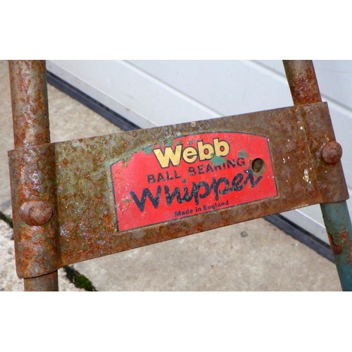 836 - A Webb Whippet push cylinder lawnmower, missing grass box