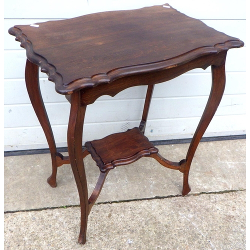 891 - An Edwardian occasional table
