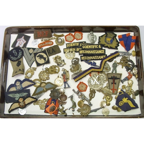 132 - Military interest: various badges and patches incl British Army & German Kriegsmarine; buttons etc.