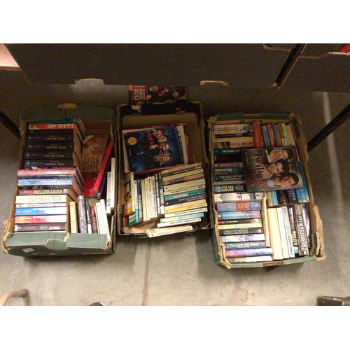 800 - A qty of misc books