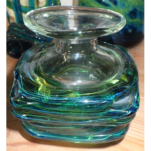 87 - A Mdina scent bottle and two vases together with an unmarked glass knot sculpture (4)