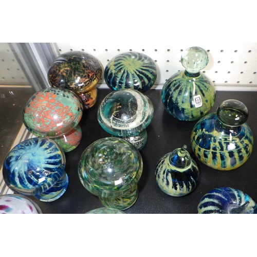 100 - A group of 15 mainly Mdina glass paperweights