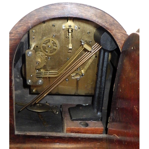 114 - A Westminster chime 8 day mantle clock af