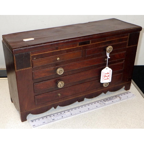 121 - A 19thC mahogany apprentice chest of drawers 34cm long