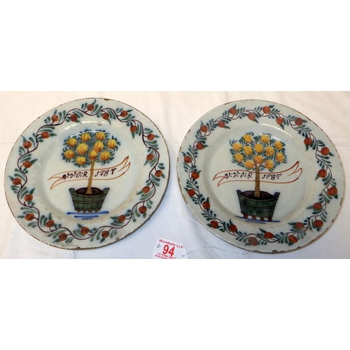 94 - A pair of 18thC Dutch plates 23cm diameter