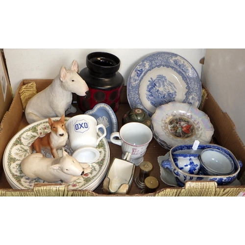 158 - A qty of misc ceramics and collectables