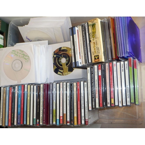 175 - A large qty of misc CDs, mainly classical (4)