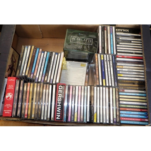 175 - A large qty of misc CDs, mainly classical (4)