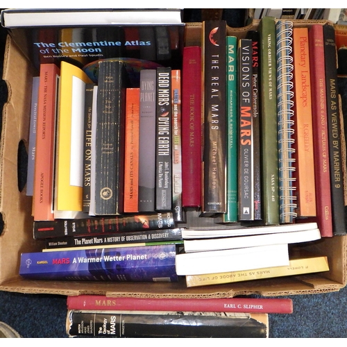 182 - A large quantity of miscellaneous books (5)