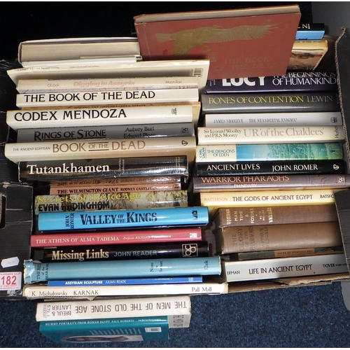 182 - A large quantity of miscellaneous books (5)