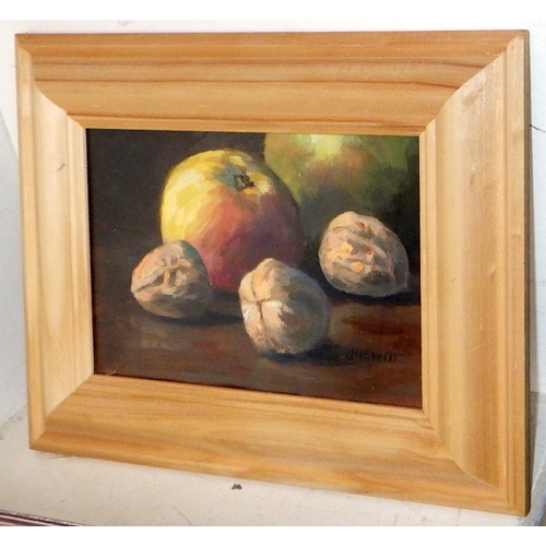 193 - James Hewitt (b. 1934): two James Hewitt framed still lifes