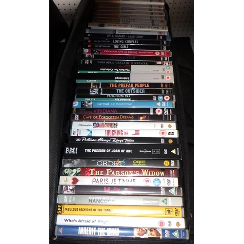 216 - A large qty of Dvds (qty)