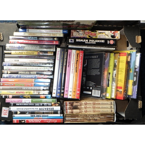 216 - A large qty of Dvds (qty)