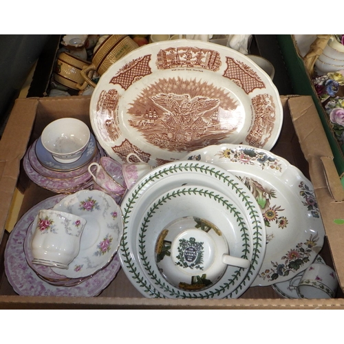 233 - A large qty of misc ceramics & collectables (5)