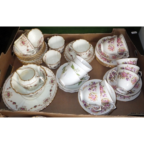 266 - A qty of misc tea wares and plates to inc Colclough, Spode plates etc (3)