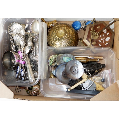 293 - A collectors lot to inc silver caddy spoon, oriental white metal spoons, shells, marbles etc