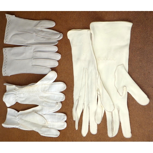 295 - Three pairs of kid gloves