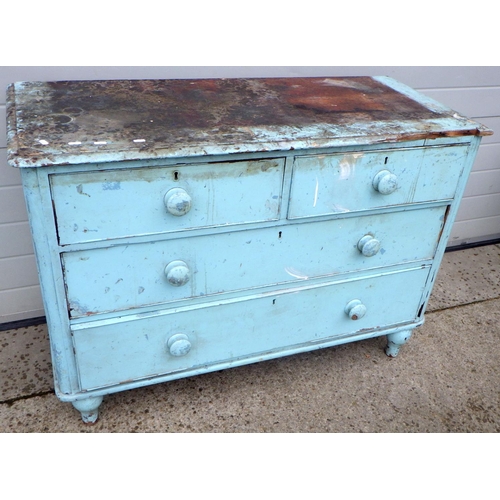 635 - A blue painted Victorian chest of drawers a/f, 121cm wide
