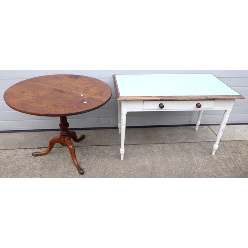 651 - A formica topped side table together with a tripod table, top fixed, leg repaired (a/f) (2)