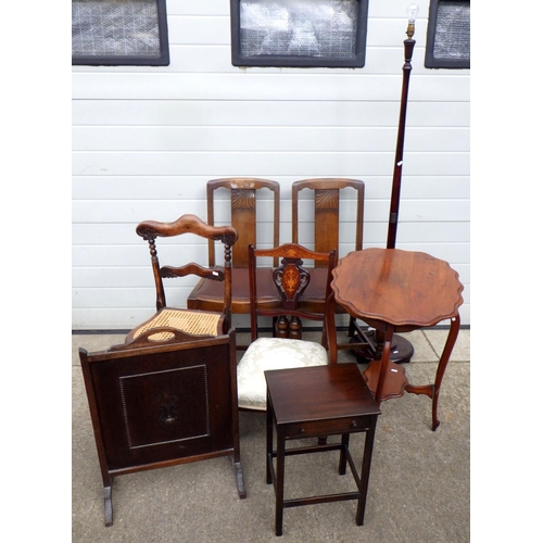 670 - An Edwardian nursing chair, etc (8)