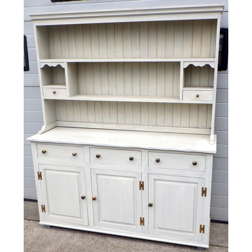 776 - A later painted dresser & rack, 155cm wide