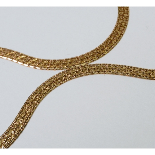 74 - A ribbon necklace, 9ct gold.  520mm long / 10g.