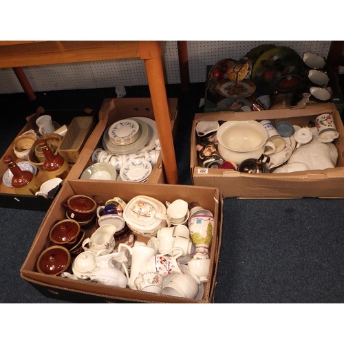 282 - A large qty of misc ceramics & collectables (5)