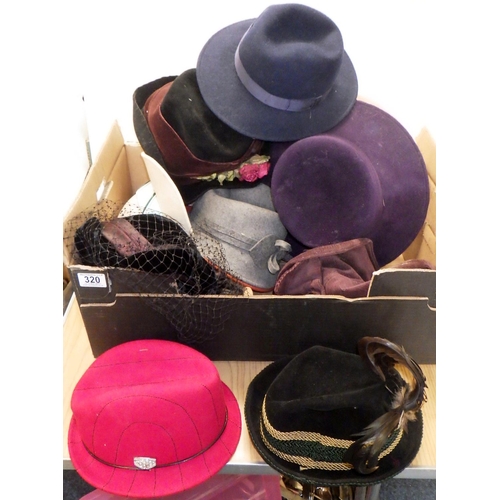 320 - A group of misc hats