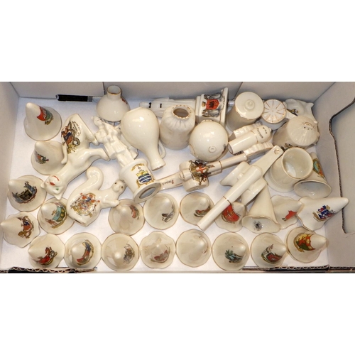 324 - A large qty of misc crested china